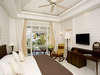 Sofitel Centara Grand Resort & Villas 